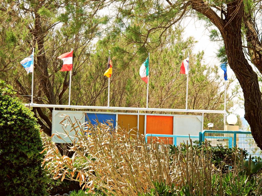 Camping Mithimna Kissamos Exterior photo